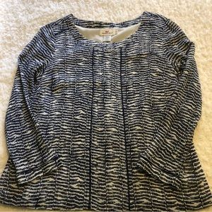 Vineyard Vines Size 6 Silk Blend Top